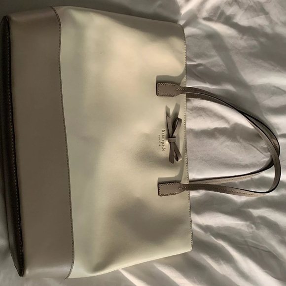 kate spade Handbags - Kate Spade Two Tone Tote